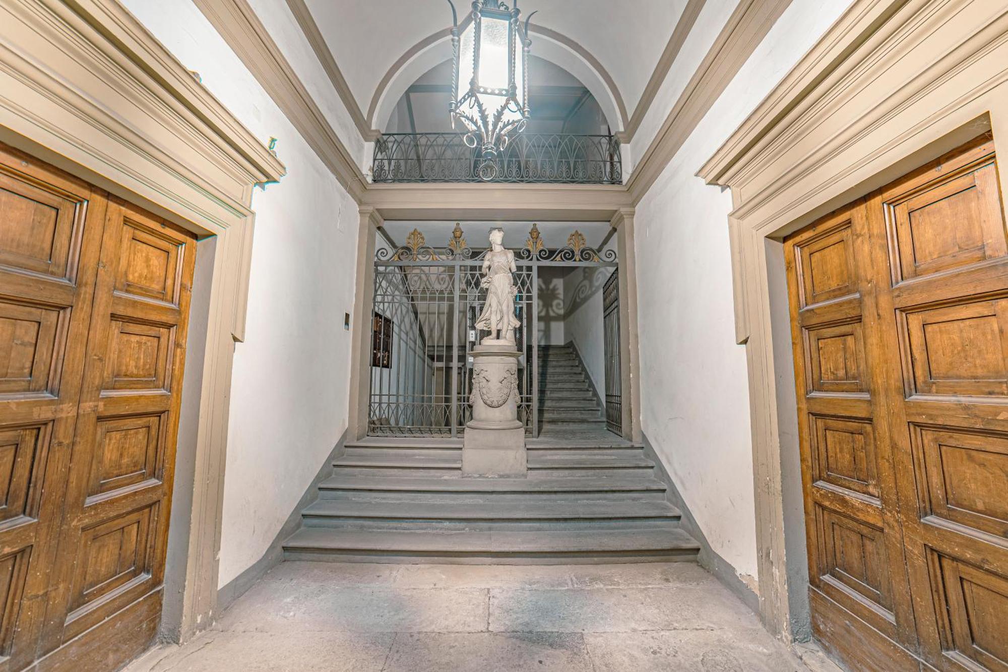 Casa Pavo Appartamento Accanto Al Bargello Florence Buitenkant foto